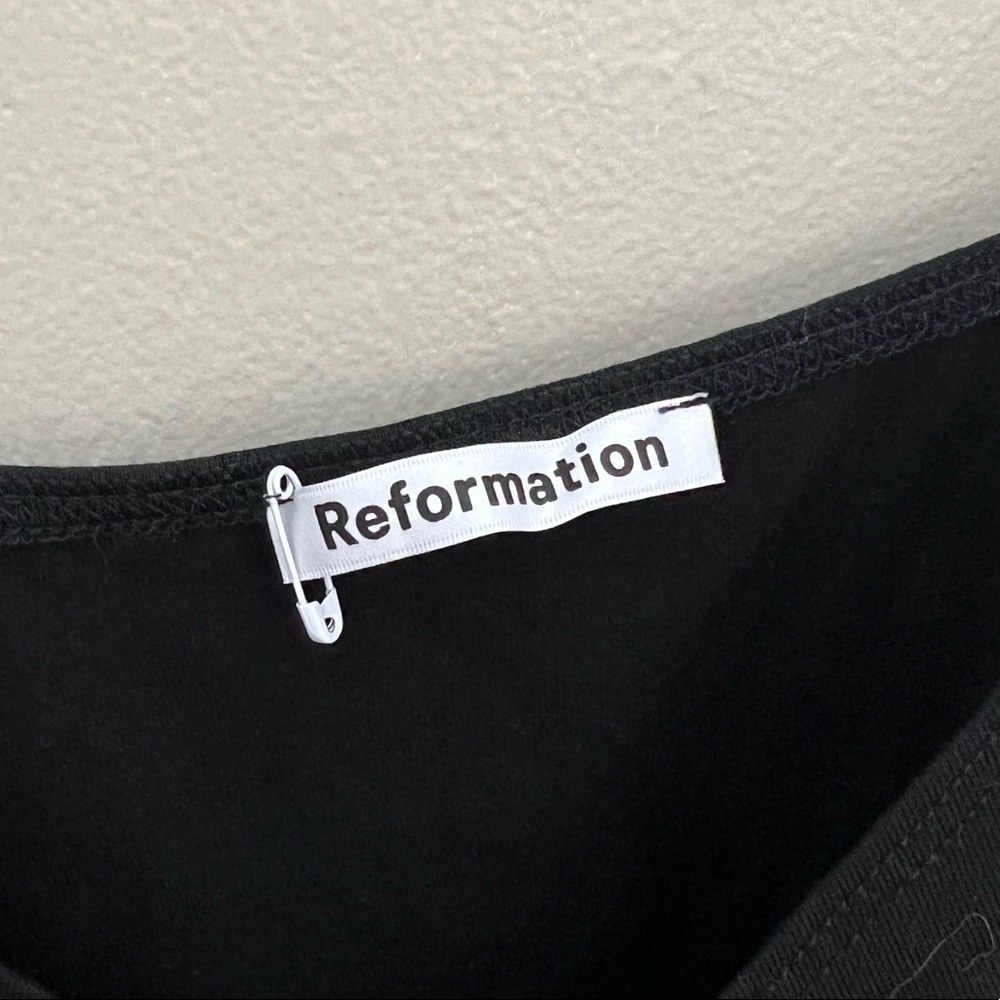 Reformation • Black Emmett Bodysuit - Picture 5 of 11